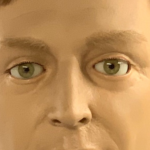 Meet your Posher, Rene - Picture 1 of 1